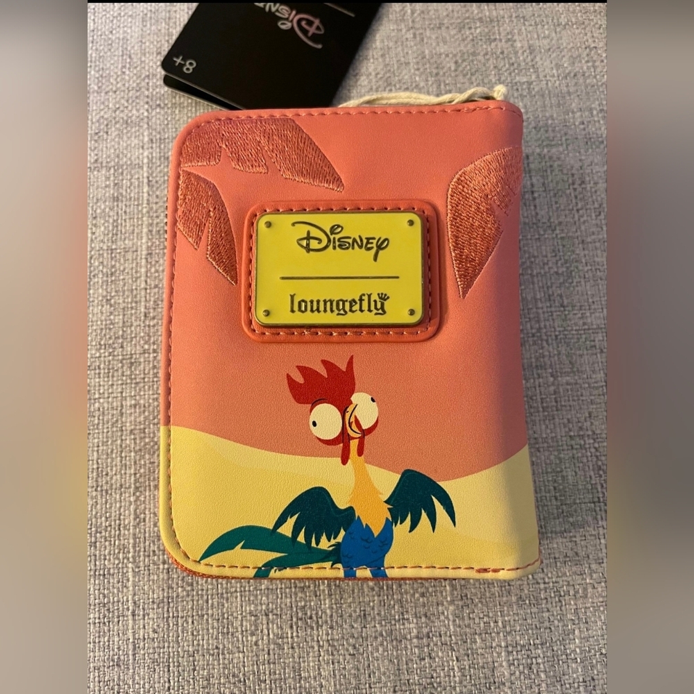 Loungefly Disney Moana Pua & Hei Hei Sunset Wallet - Picture 2 of 12